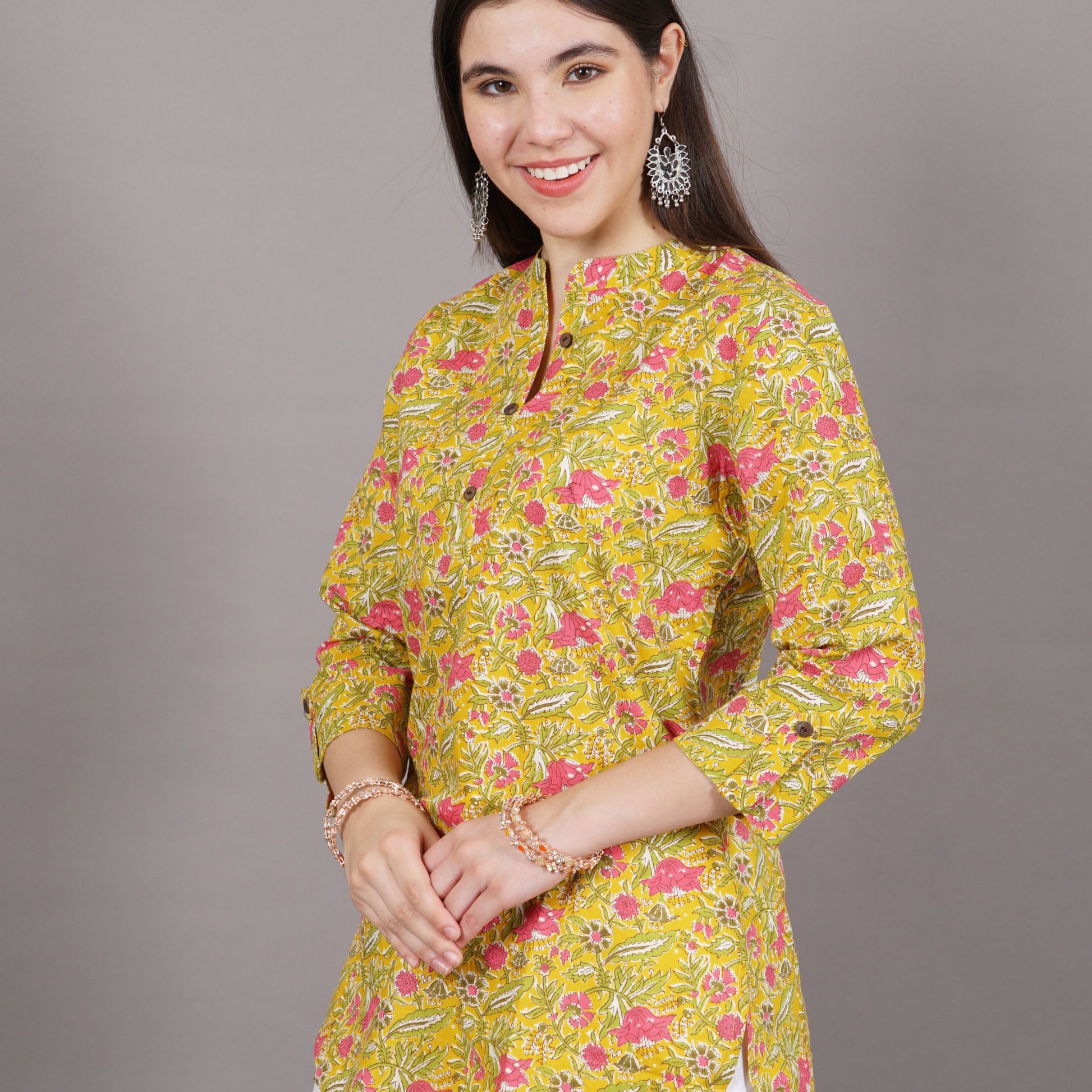 Short Kurti Cotton Kurti Short cotton kurti Yadya threads