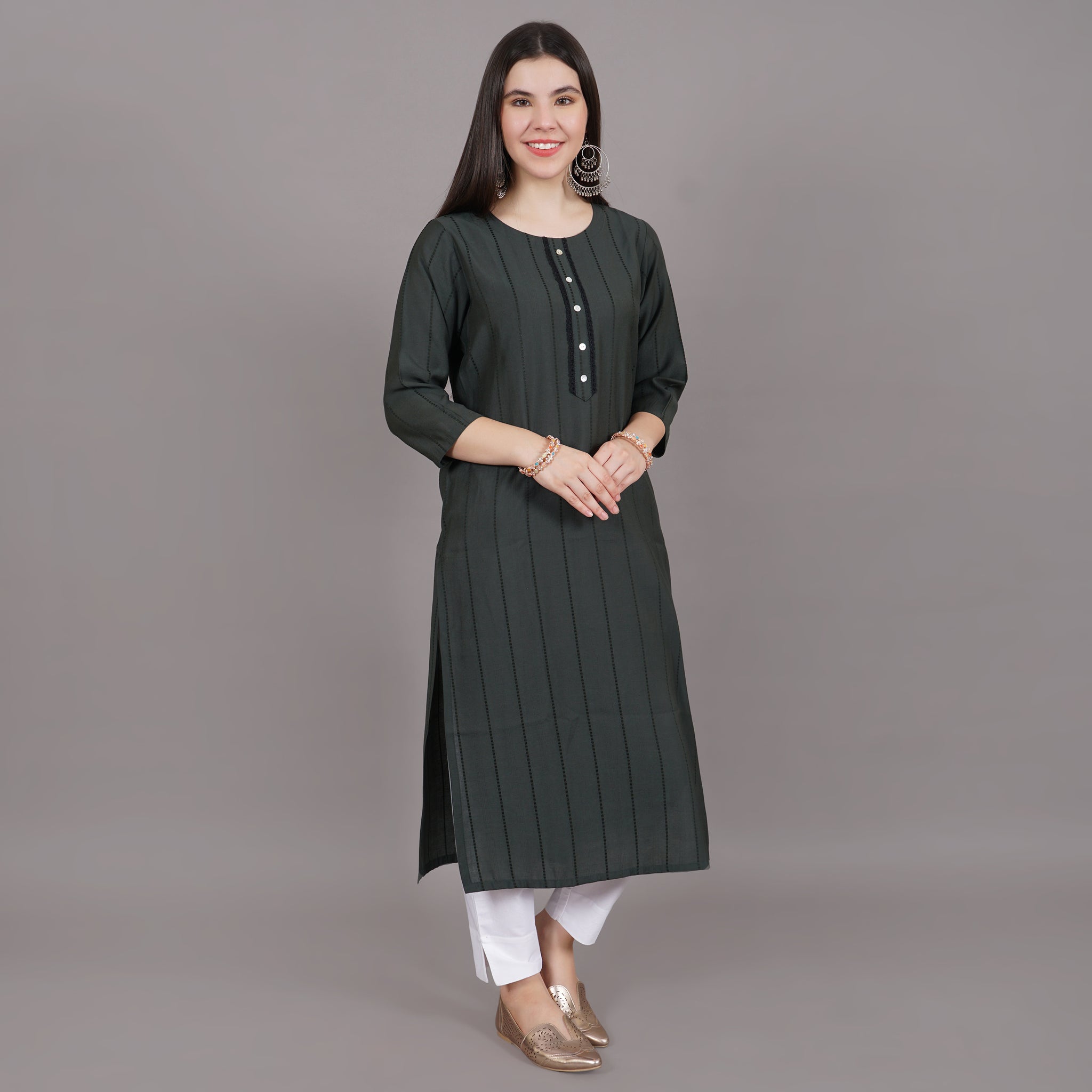 Women Dark Green Striped Cotton Blend Kurta